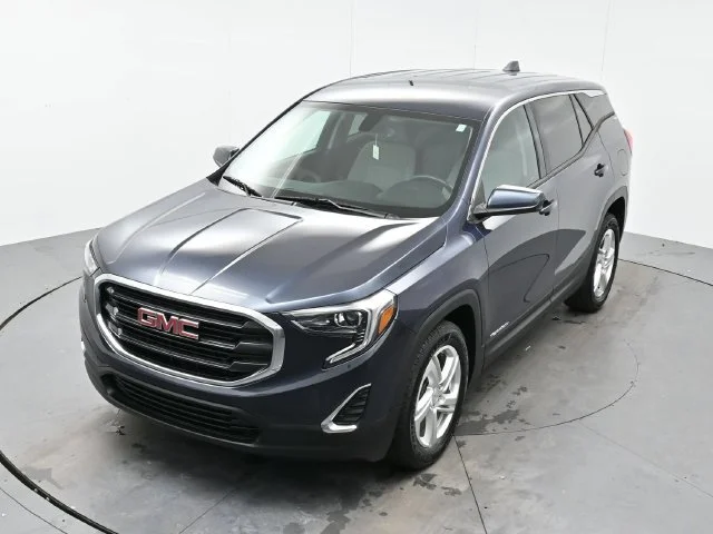 Used 2018 BLUE STEEL METALLIC GMC SLE image 33