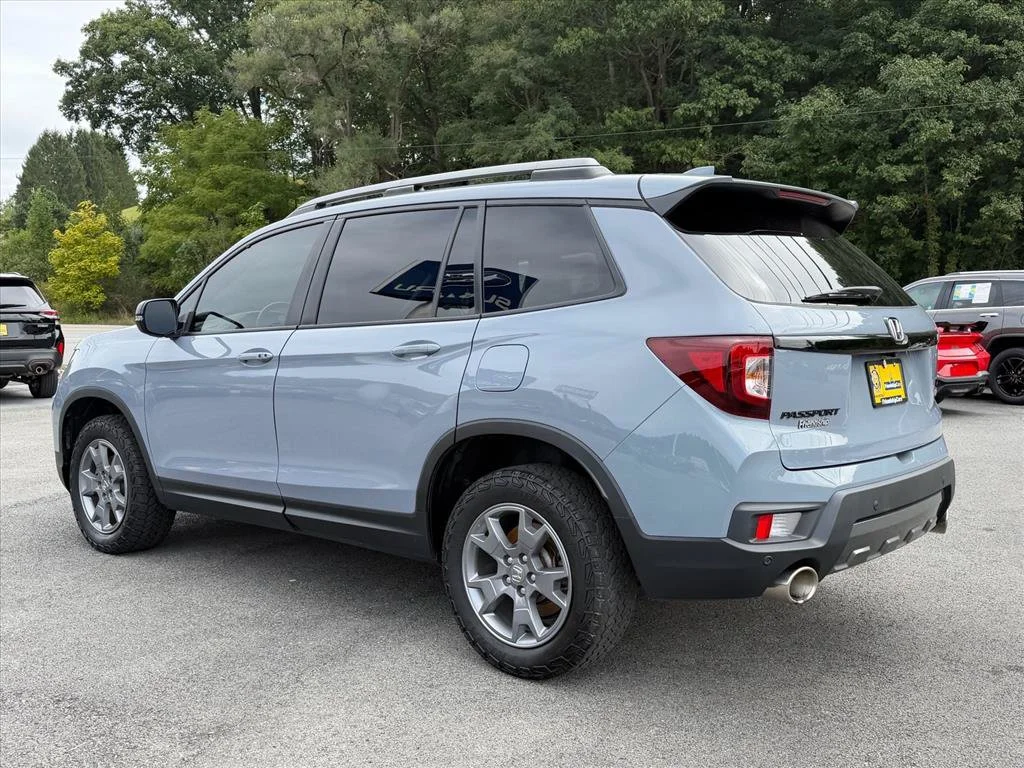 Used 2025  Honda TrailSport image 5