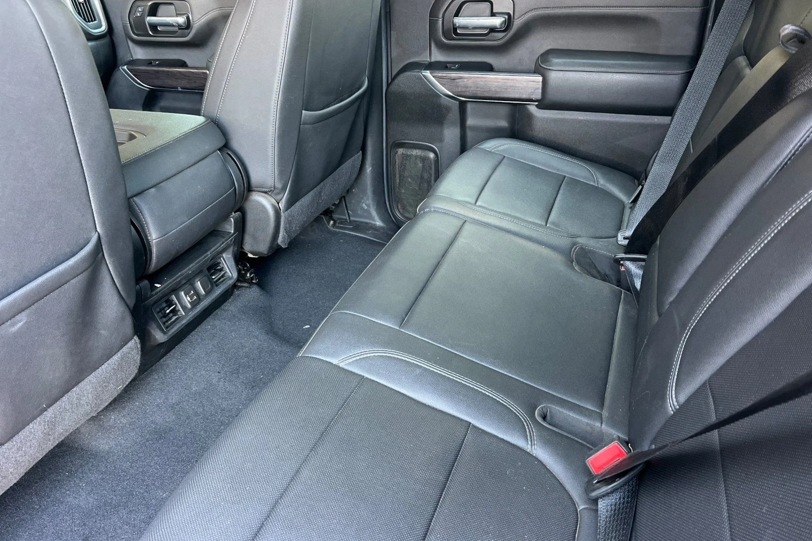 Used 2022 Green Chevrolet LTZ image 12