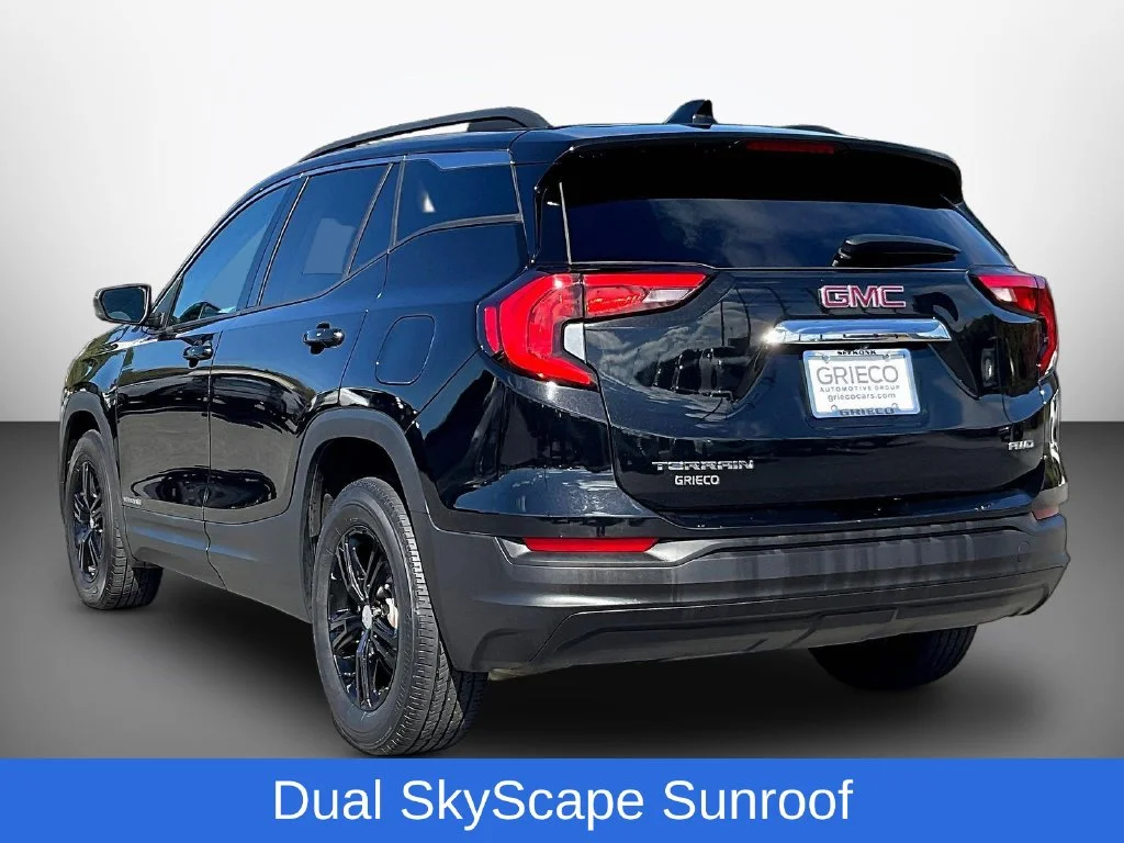 Used 2020 Ebony Twilight Metallic GMC SLE image 5