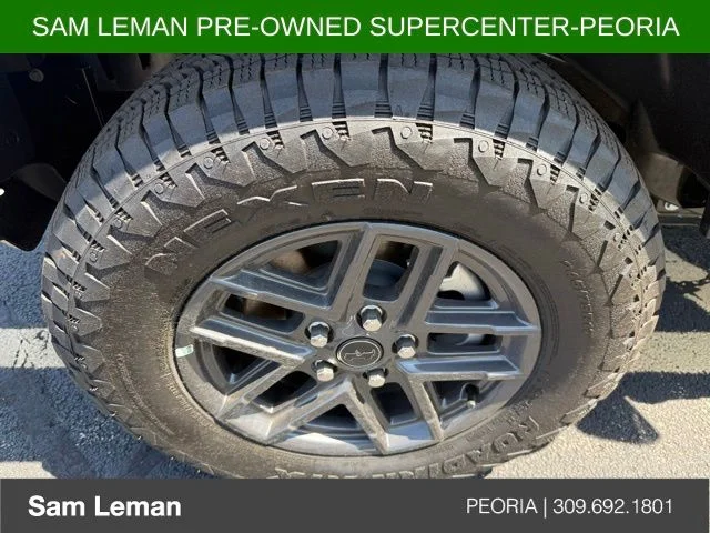 Used 2026 Gray Jeep Sport S image 9