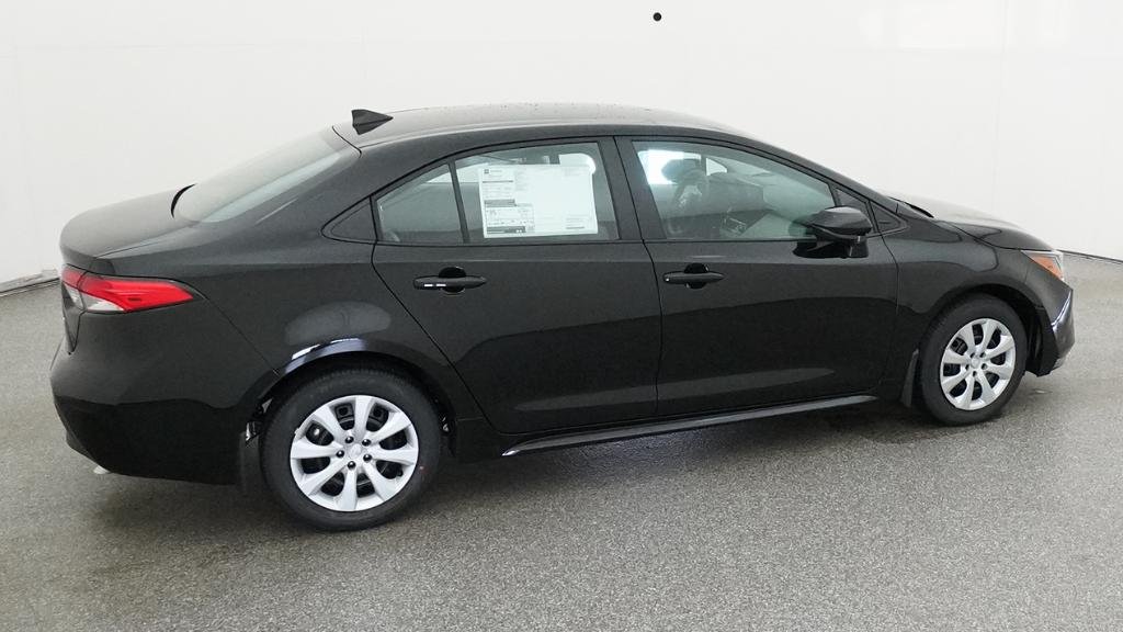 New 2026 Midnight Black Metallic Toyota LE image 20