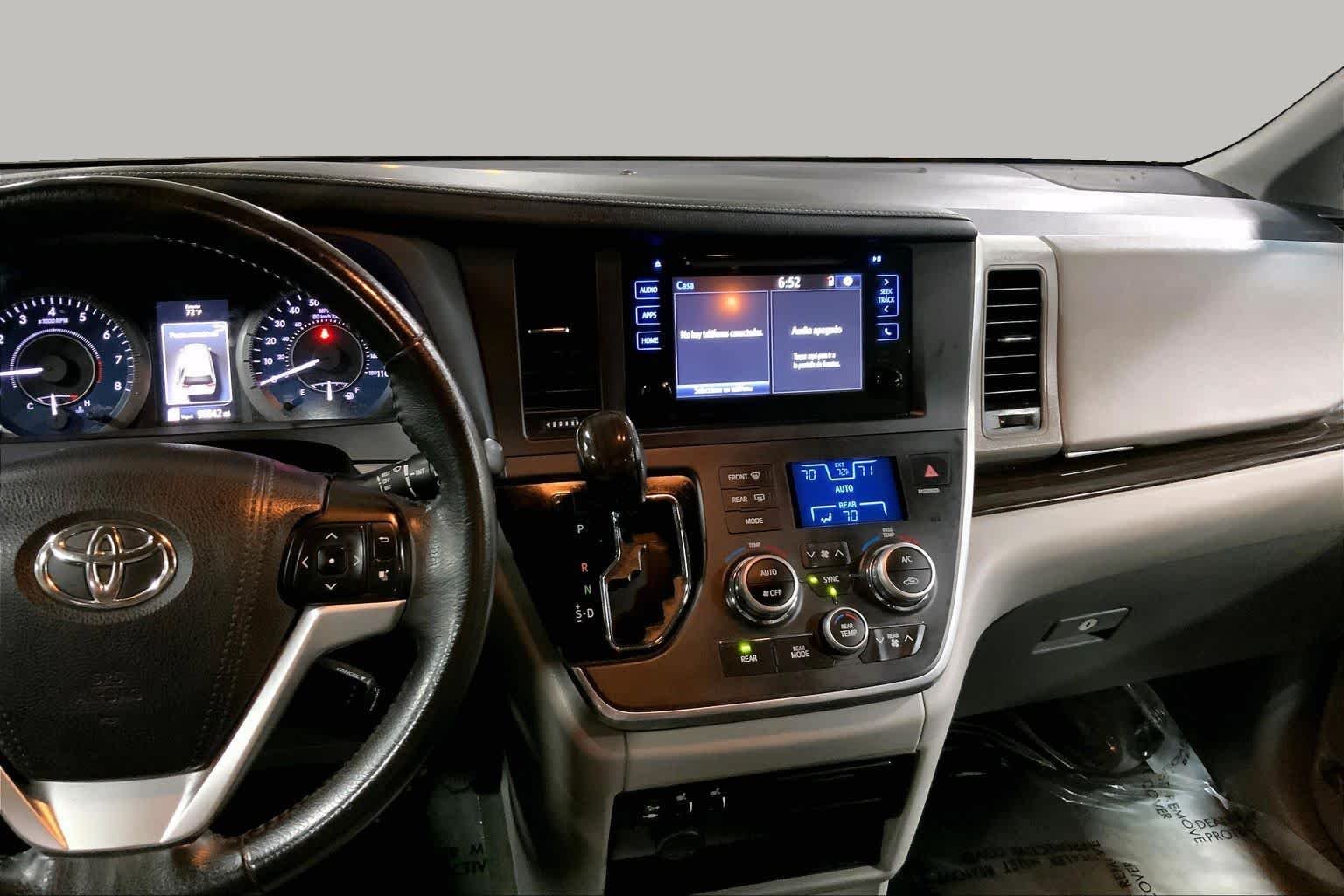 Used 2017 Midnight Black Metallic Toyota XLE Premium image 7