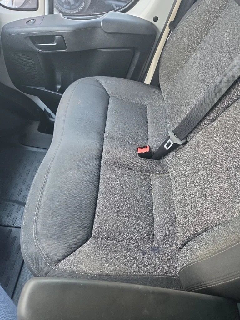Used 2018 White Ram Base image 3