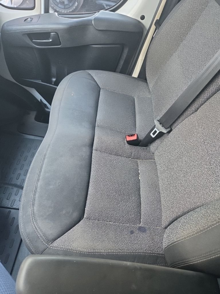Used 2018 White Ram Base image 3