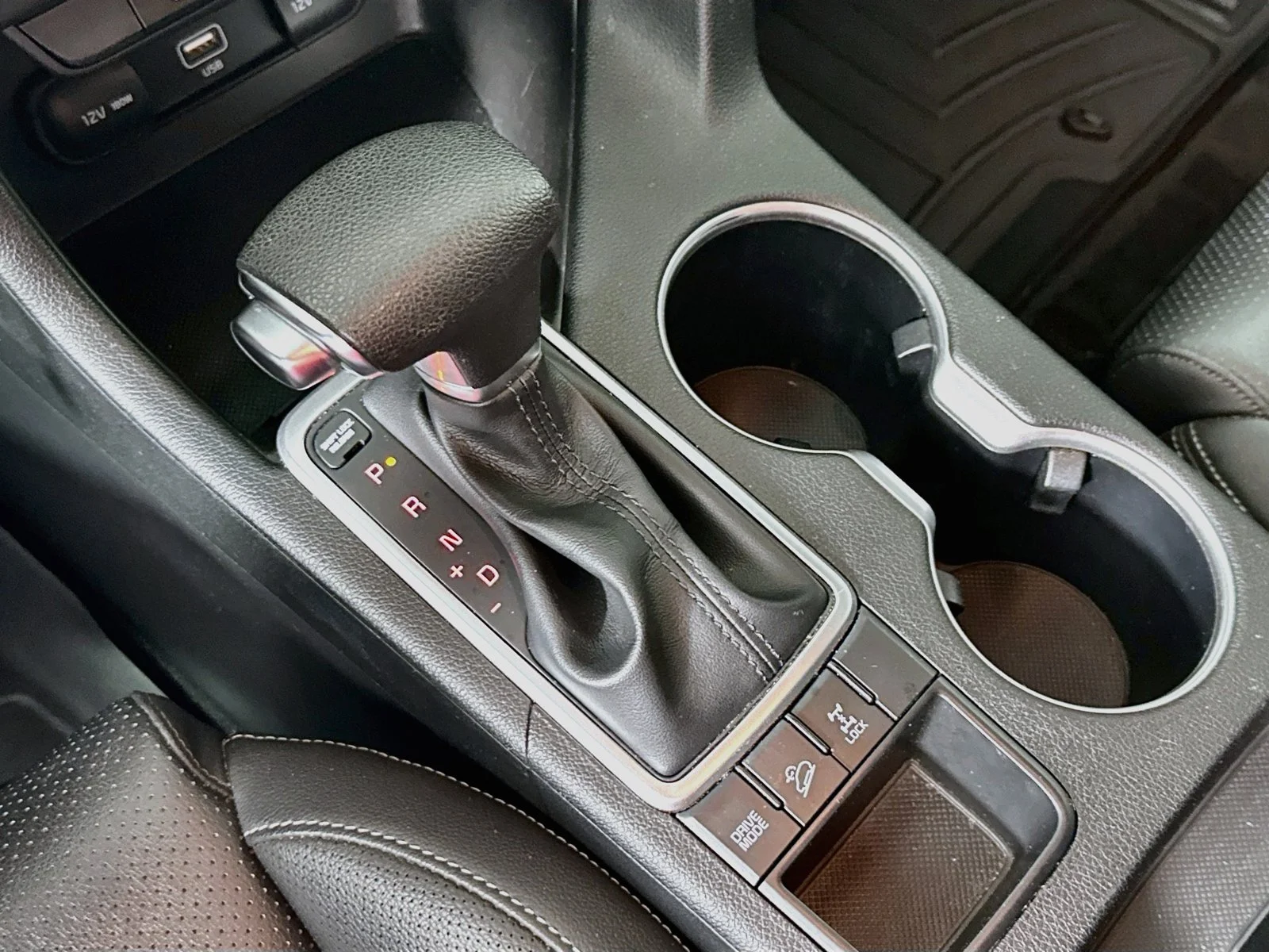 Used 2020 Black Cherry Pearl Kia S image 16