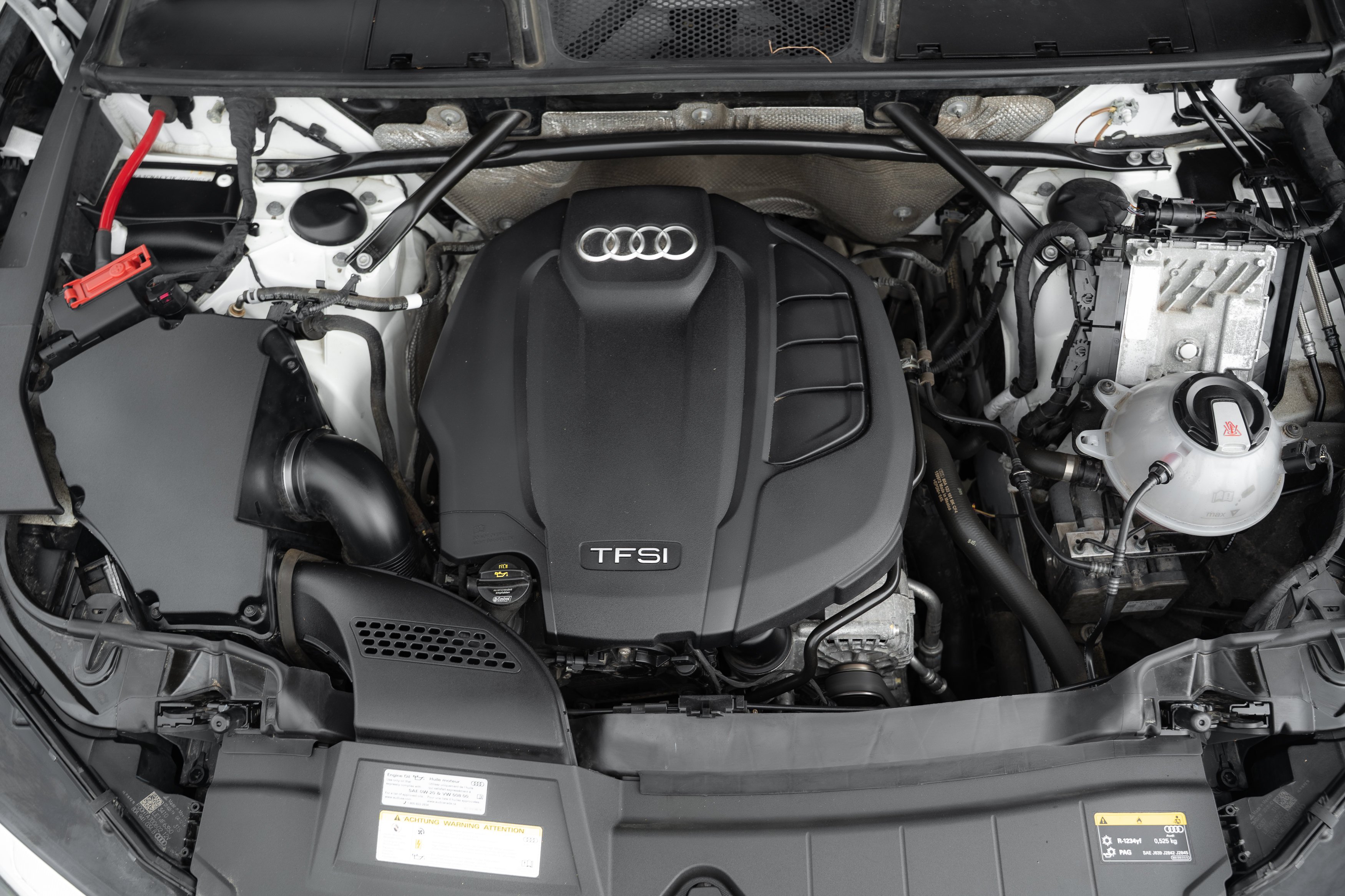 Used 2019 Ibis White Audi Prestige image 33