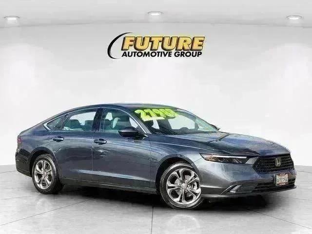 Used 2024  Honda EX image 1