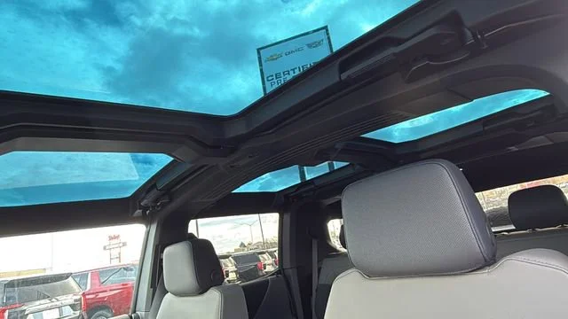 2024 GMC HUMMER EV 3X - Photo 25