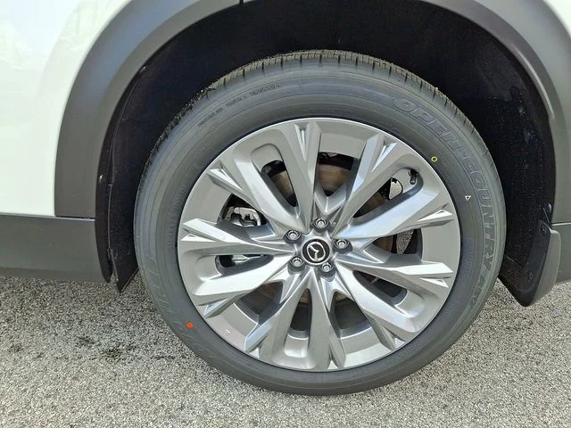 New 2026 White Mazda 3.3 Turbo Preferred image 5