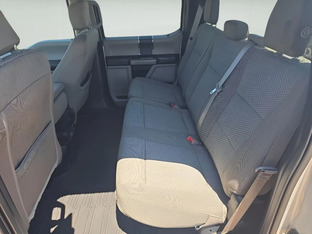Used 2019 Silver Ford  image 31