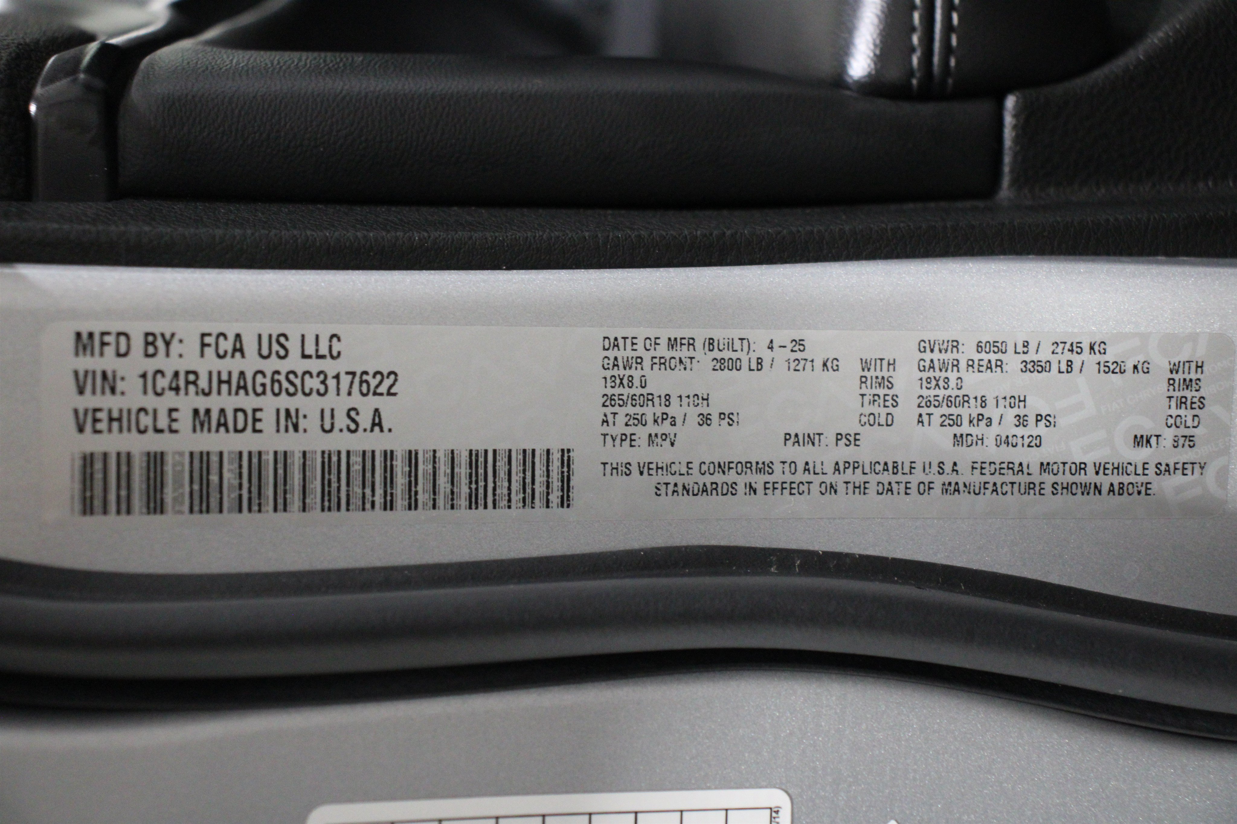 Used 2025 Silver Zynith Jeep Altitude image 42