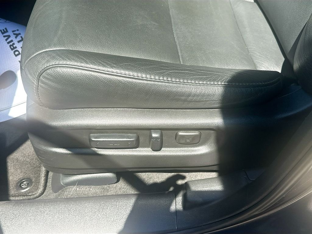 Used 2021 Gray Honda Touring 8-Passenger image 20
