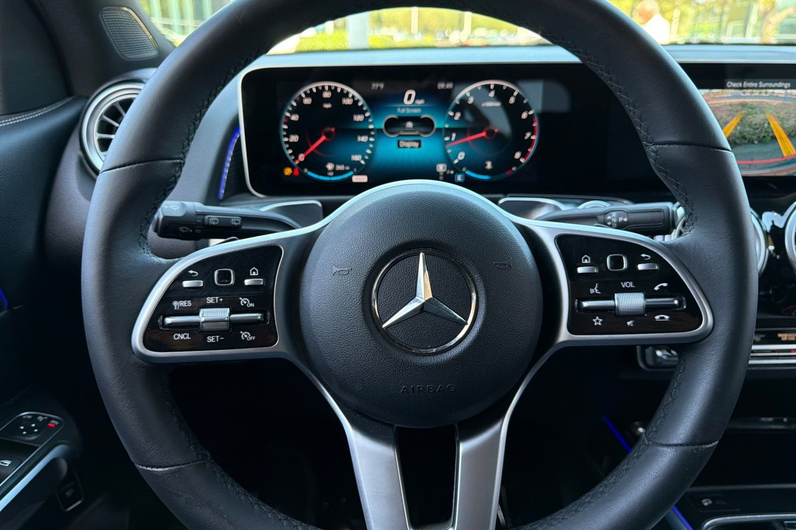 Used 2021 Gray Mercedes-Benz GLB 250 image 21