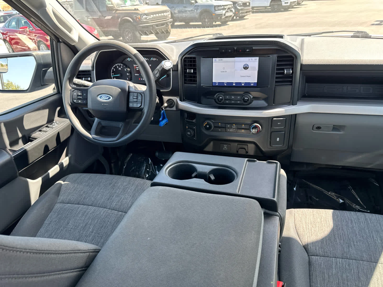 Certified Used 2023 Oxford White Ford XL image 21