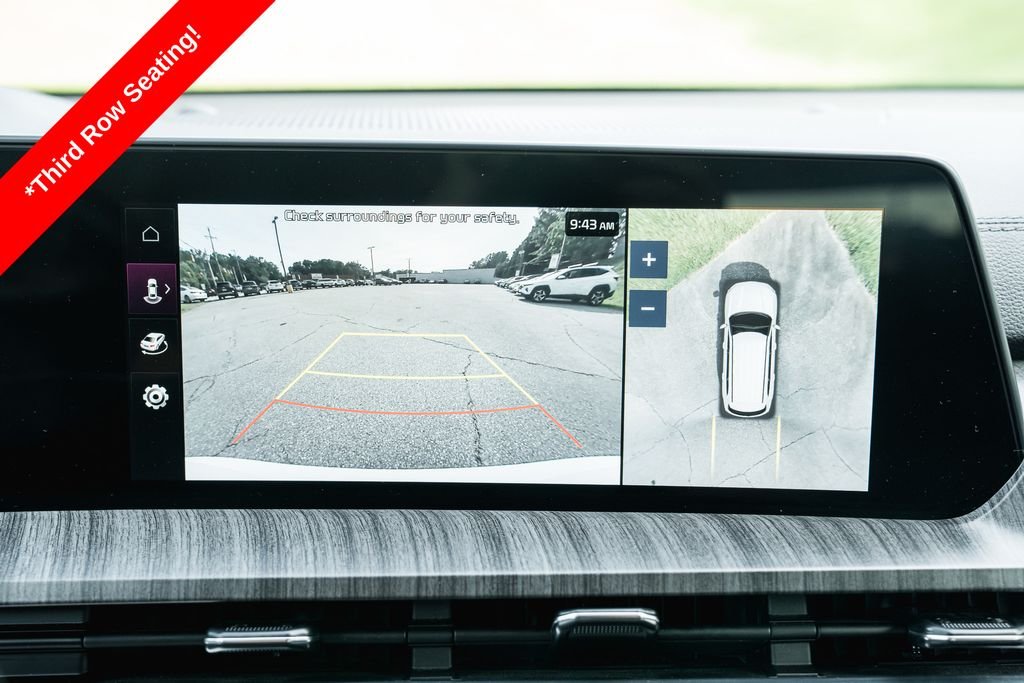Used 2025 White Pearl Kia SX image 22