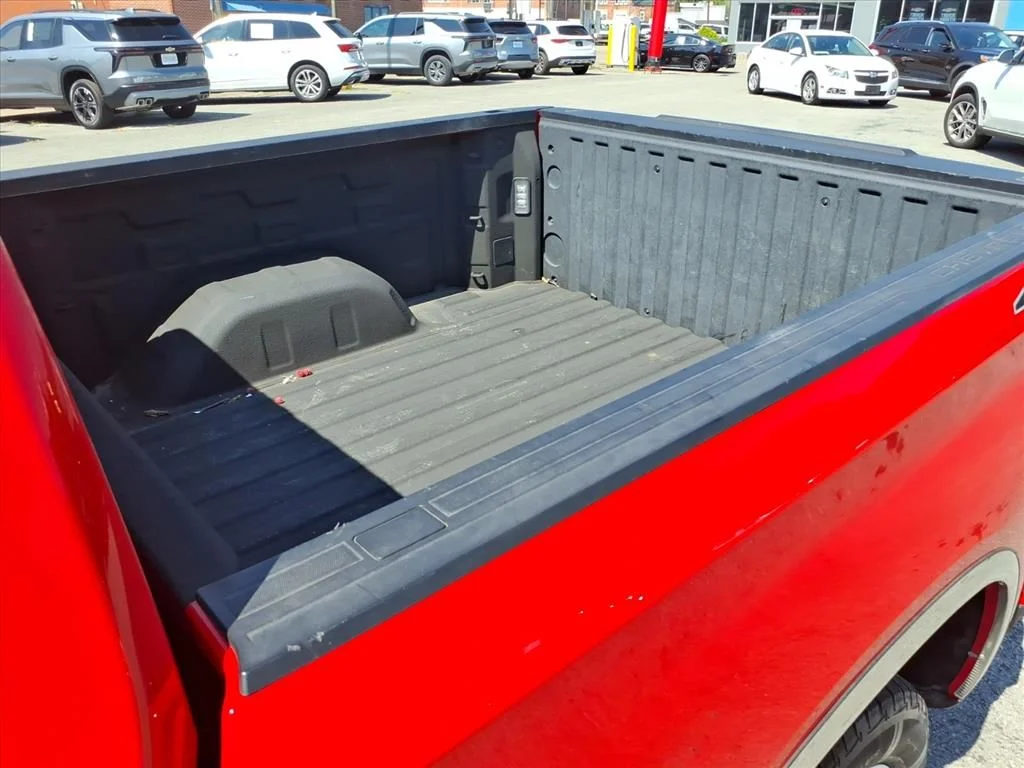 Used 2019 Red Chevrolet RST image 14