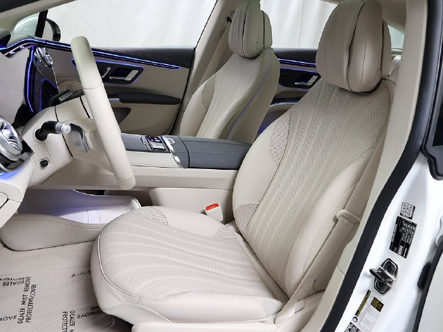 Certified Used 2023 MANUFAKTUR Diamond White Metallic Mercedes-Benz 580 image 11
