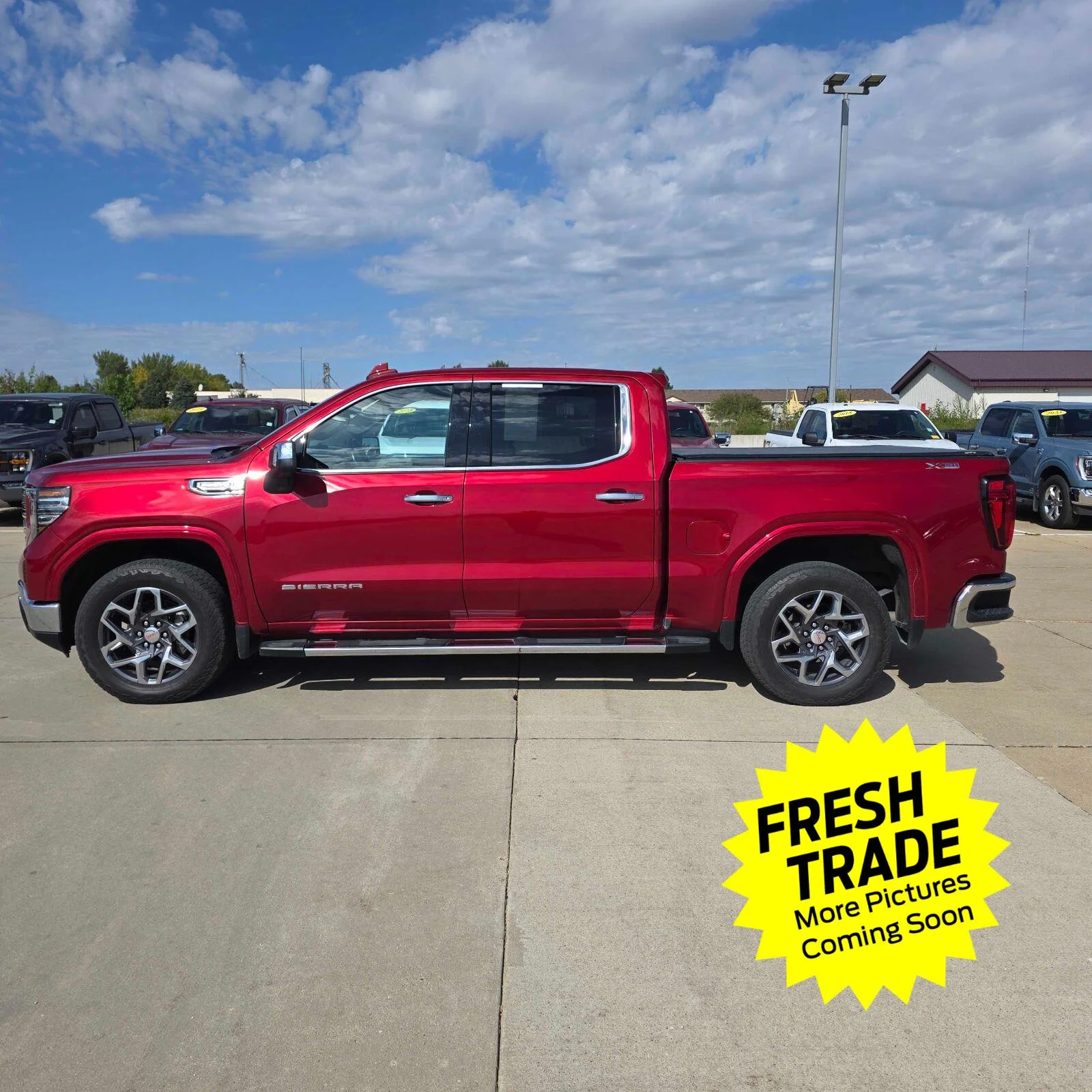 Used 2022 Cayenne Red Tintcoat GMC SLT image 5