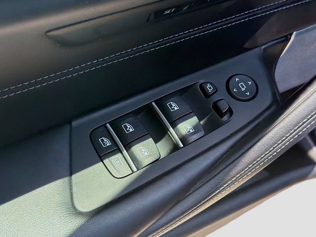 Used 2023 Tanzanite Blue II Metallic BMW Base image 24