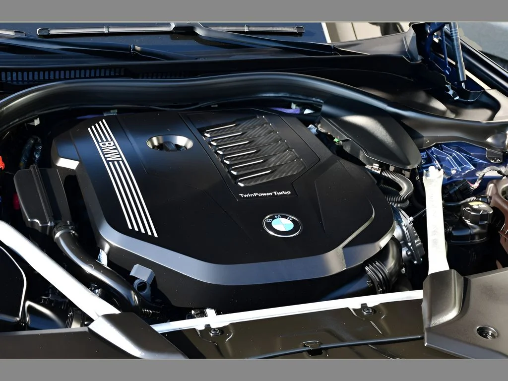 Used 2022 Blue BMW 540i xDrive image 26