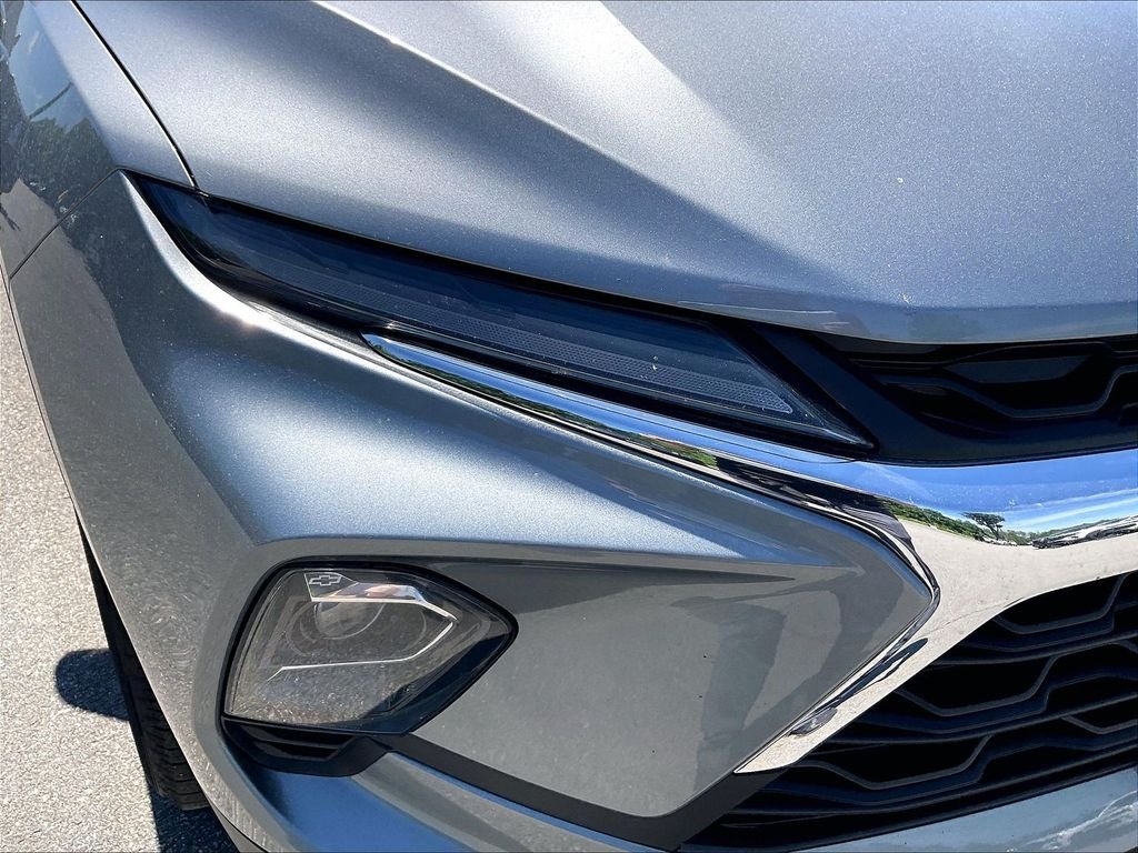 Used 2023 Gray Chevrolet LT image 28