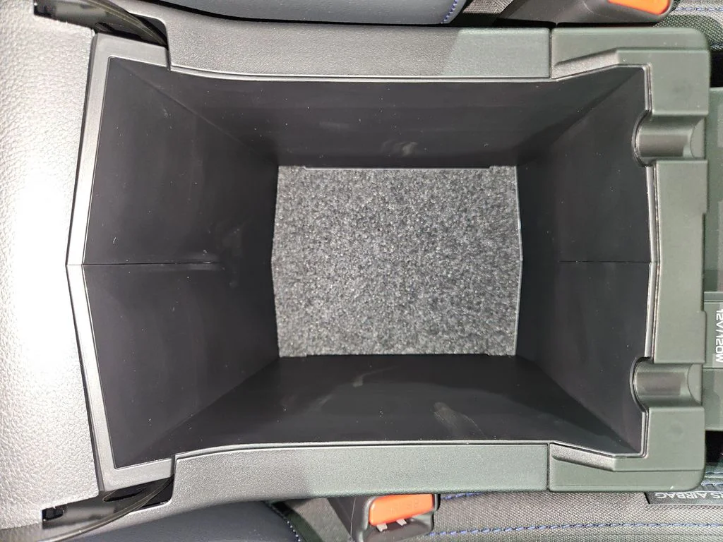 New 2026 MAGNETITE GRAY METALLIC Subaru Premium image 25