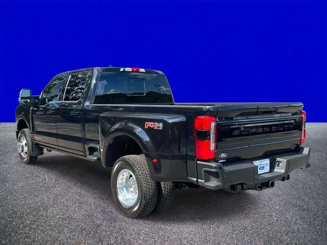 New 2027 Agate Black Metallic Ford F-350® Platinum® image 5