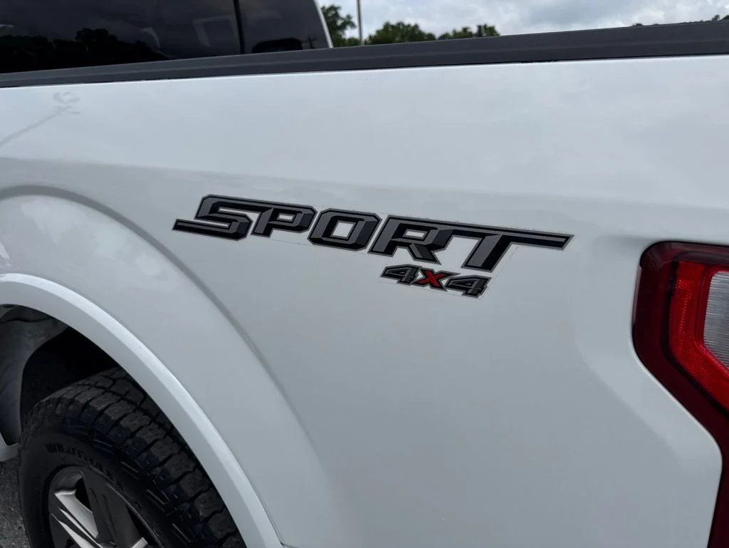 Used 2020 White Ford XLT image 30