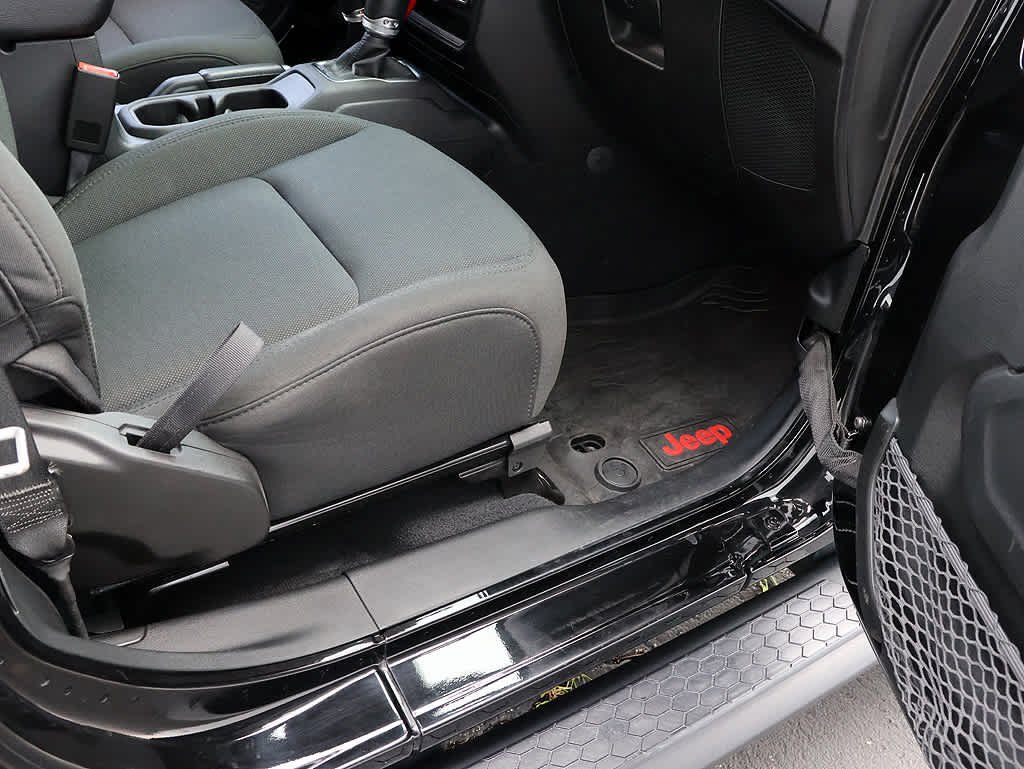 2020 Jeep Wrangler Sport S - Photo 26