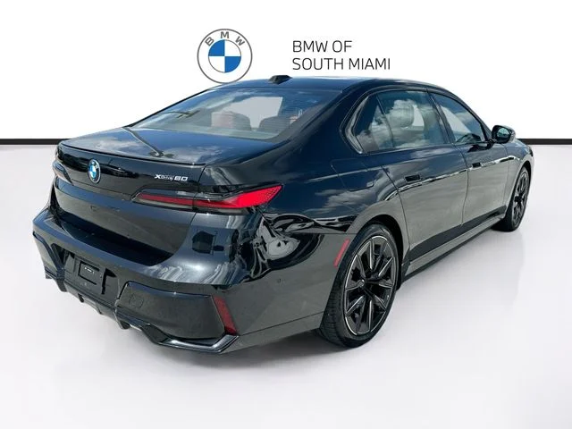 Used 2024 Black BMW xDrive60 image 7