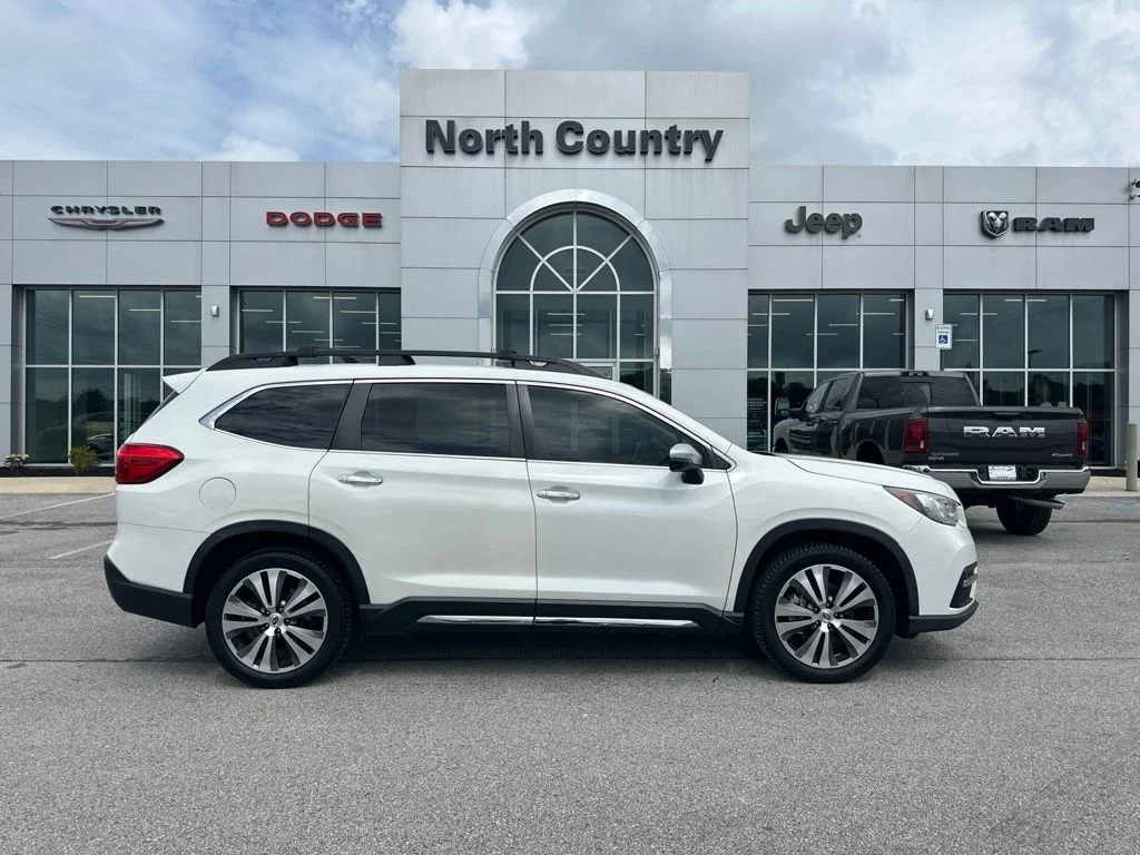 2019 Subaru Ascent Touring's photo