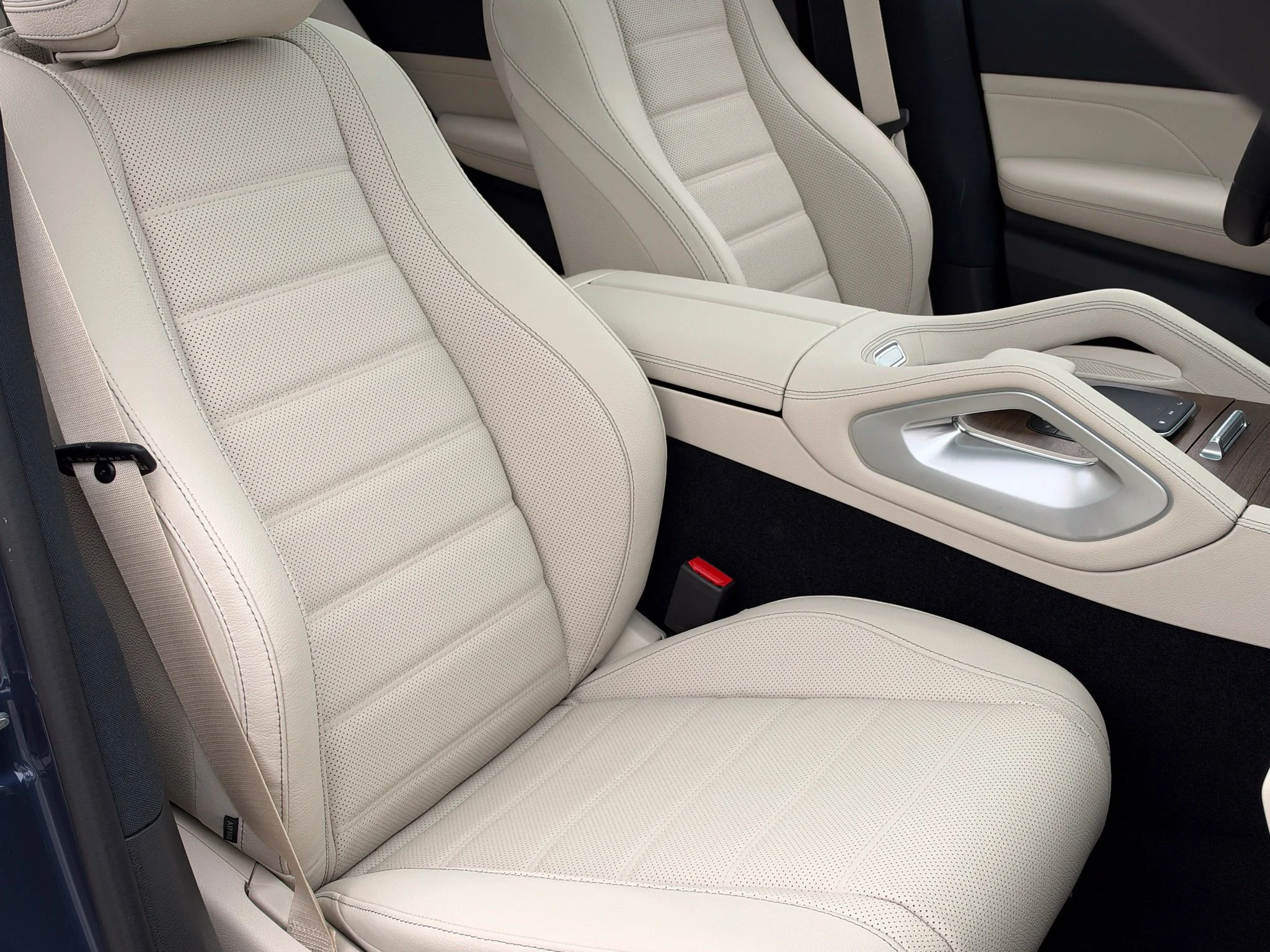 Used 2026  Mercedes-Benz GLE 450 Coupe image 19