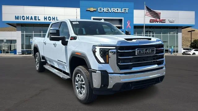 2026 GMC Sierra 4WD Crew Cab Standard Box SLT's photo