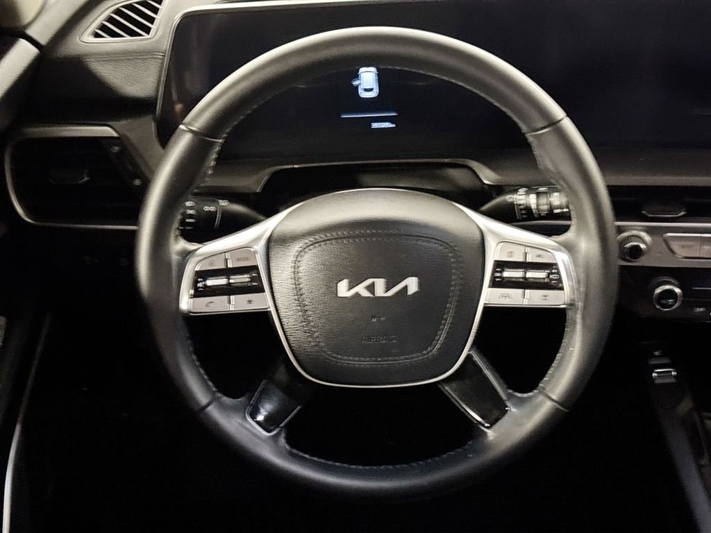 Used 2024 Gray Kia S image 13