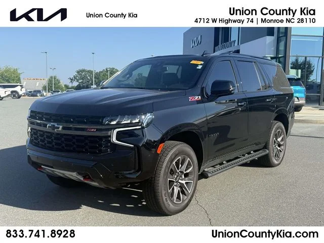 Used 2021 Black Chevrolet Z71 image 1