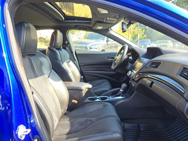 Used 2021 Apex Blue Pearl Acura Premium and A-SPEC Packages image 10