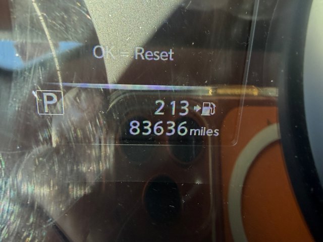 Used 2017 Silver Nissan S image 16