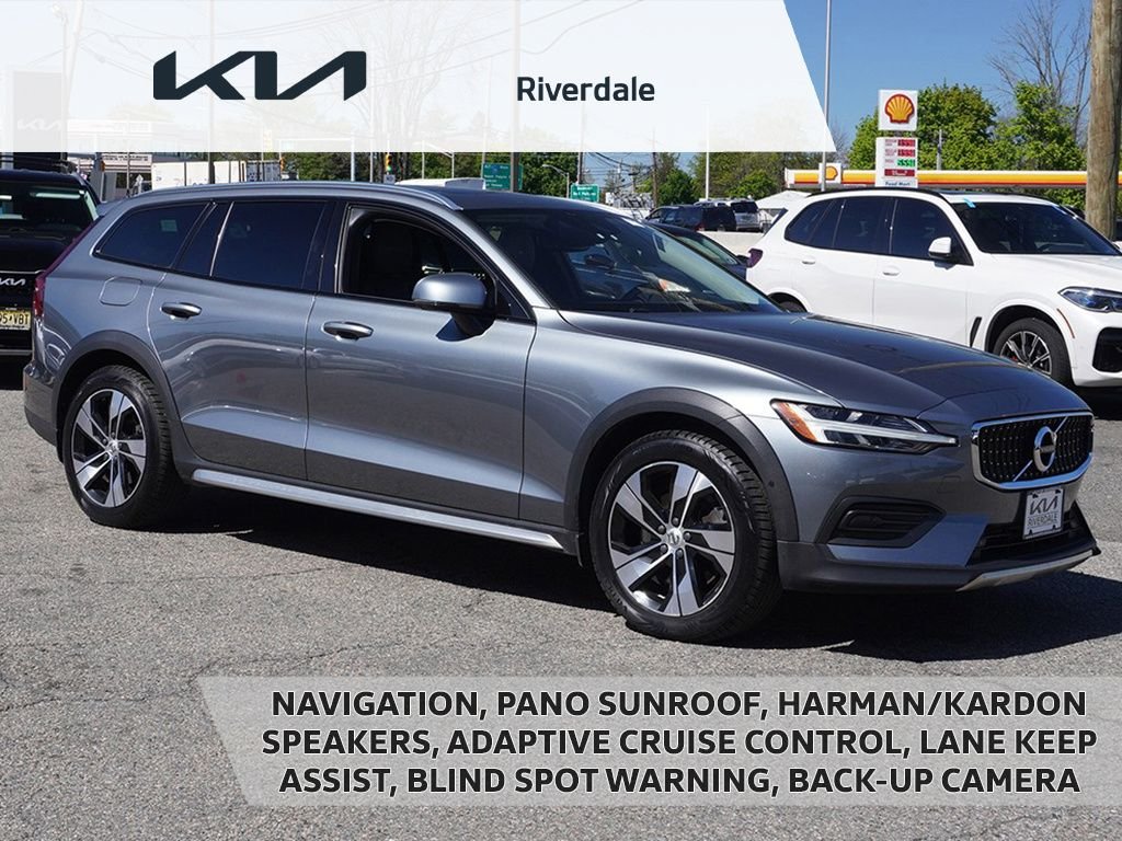 2020 Volvo V60 Cross Country T5 AWD Cross Country's photo
