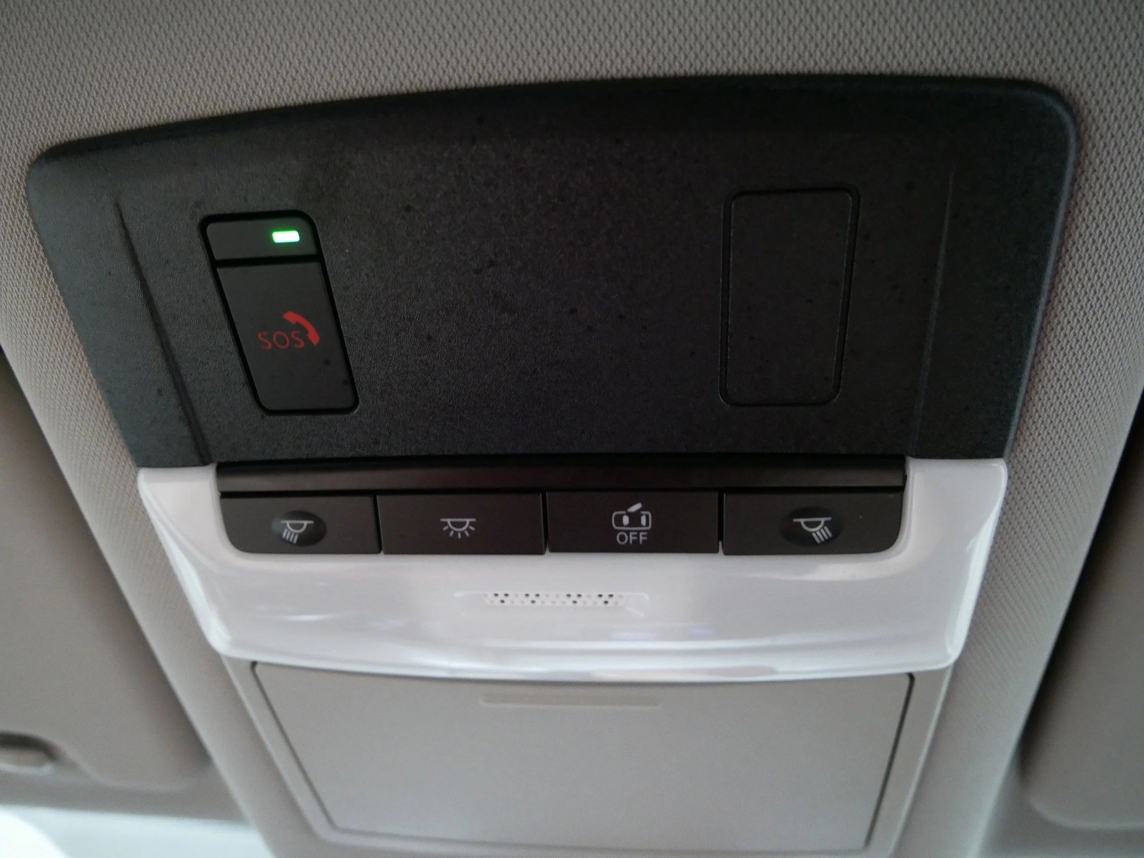 Used 2022 Gun Metallic Nissan SV image 32