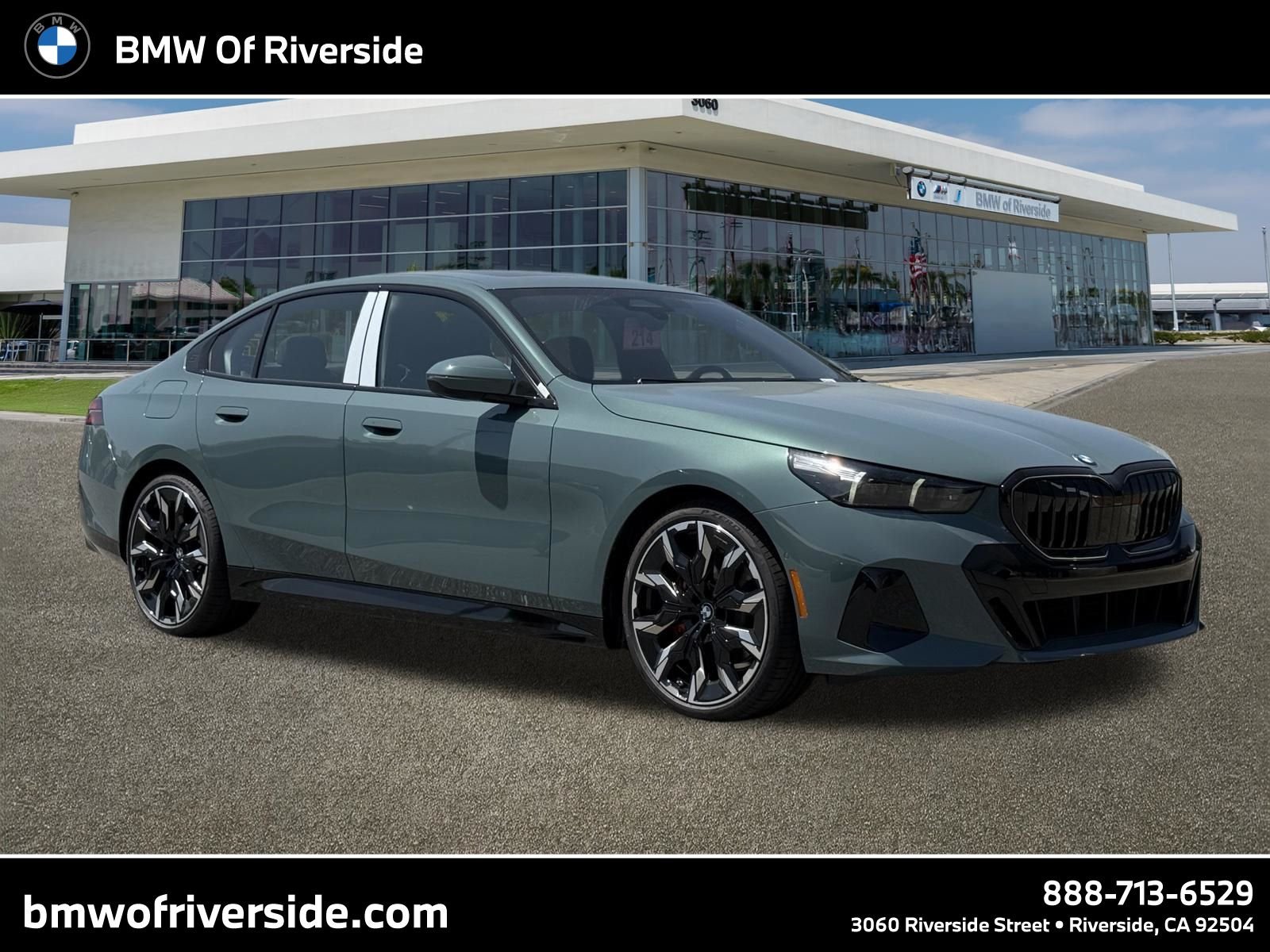 New 2027 Cape York Green Metallic BMW 530i image 1