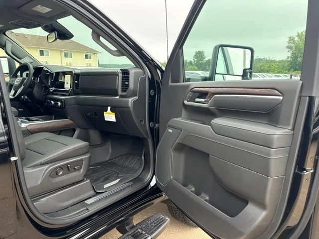 New 2026 Onyx Black GMC SLT image 42