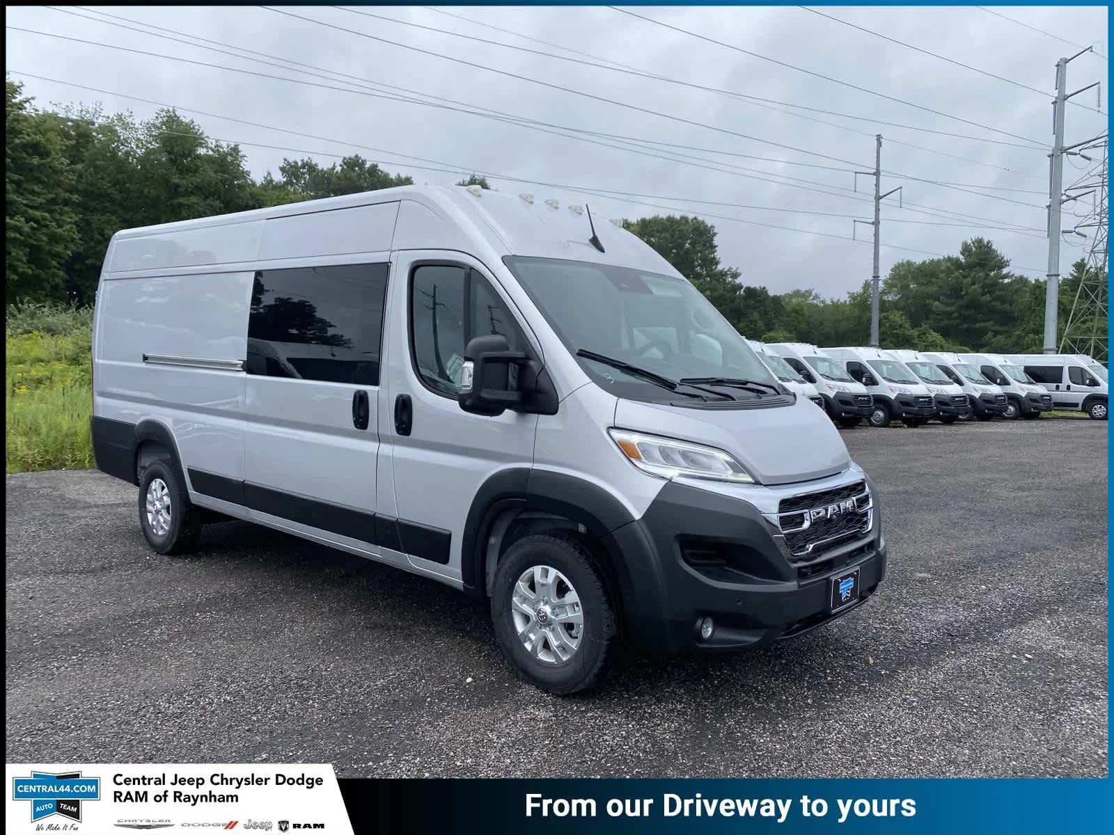 2025 Ram ProMaster Cargo Van SLT+