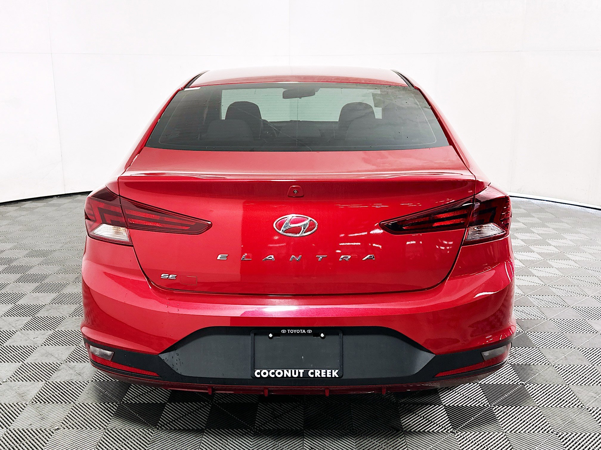 2020 Hyundai Elantra thumbnail 6
