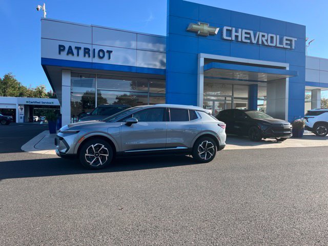 2024 Chevrolet Equinox EV LT
