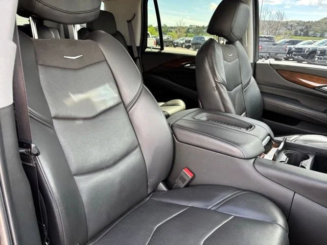 Used 2020 Black Cadillac Luxury image 25