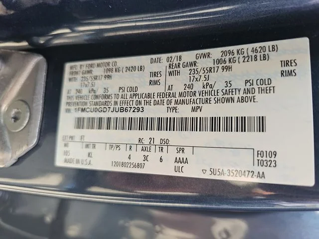 Used 2018 Blue Ford SE image 32