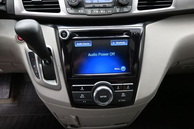 Used 2015 Obsidian Blue Pearl Honda EX-L image 31