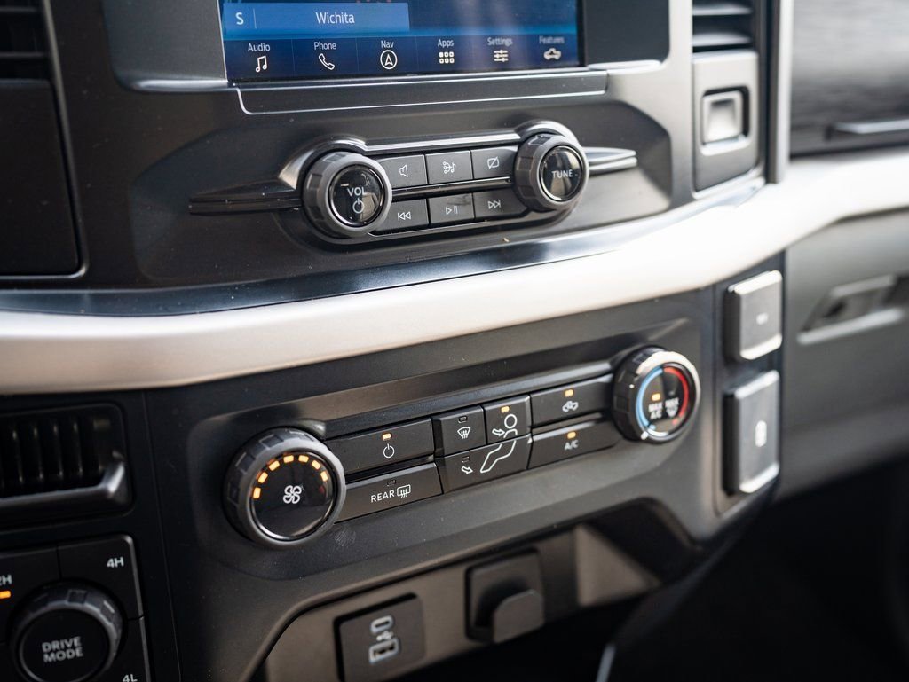 2023 Ford F-150 XLT - Photo 22