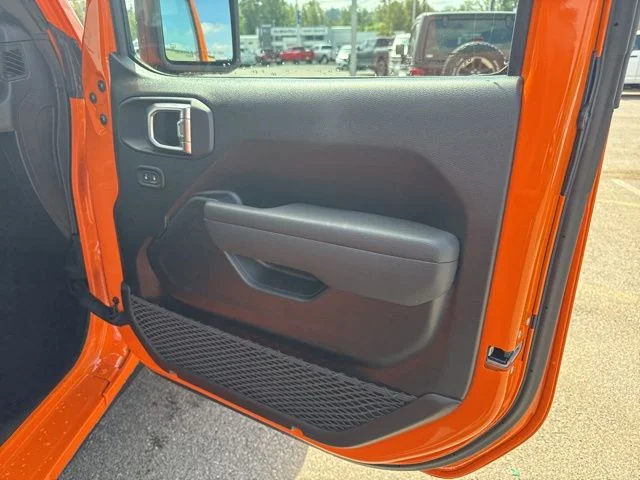 New 2026 Joose Exterior Paint Jeep Sport S image 8
